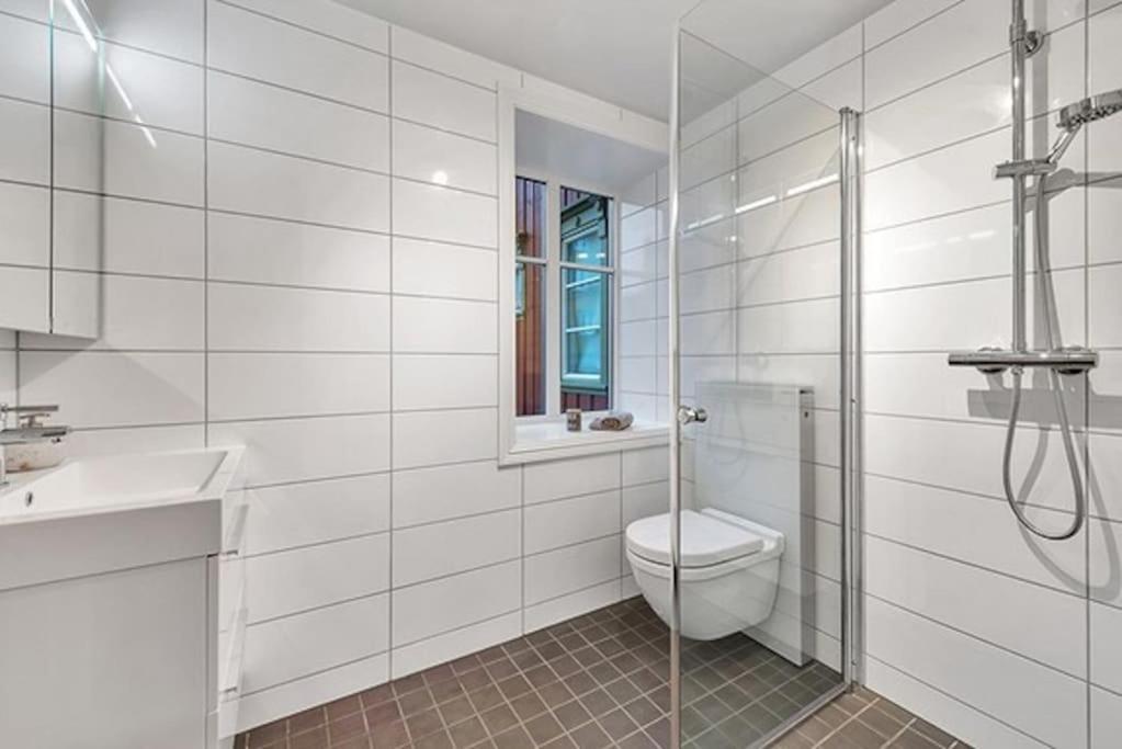 Cosy 2-Rooms Apartment In The City Center 特罗姆瑟 外观 照片