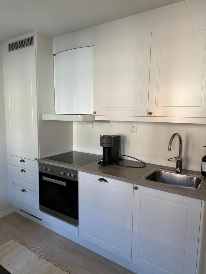 Cosy 2-Rooms Apartment In The City Center 特罗姆瑟 外观 照片
