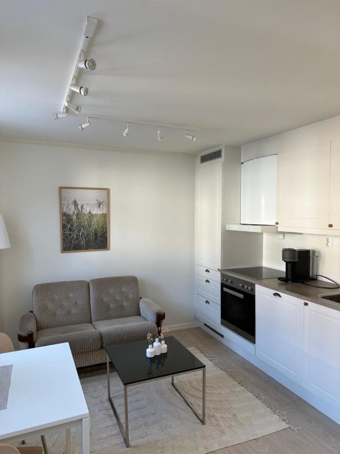 Cosy 2-Rooms Apartment In The City Center 特罗姆瑟 外观 照片